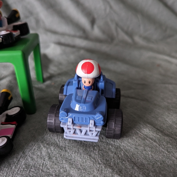 Nintendo Super Mario Bros Kart Kids Meal Toys Toad Toadette Dk Mario 2022 Pick - Picture 7 of 12